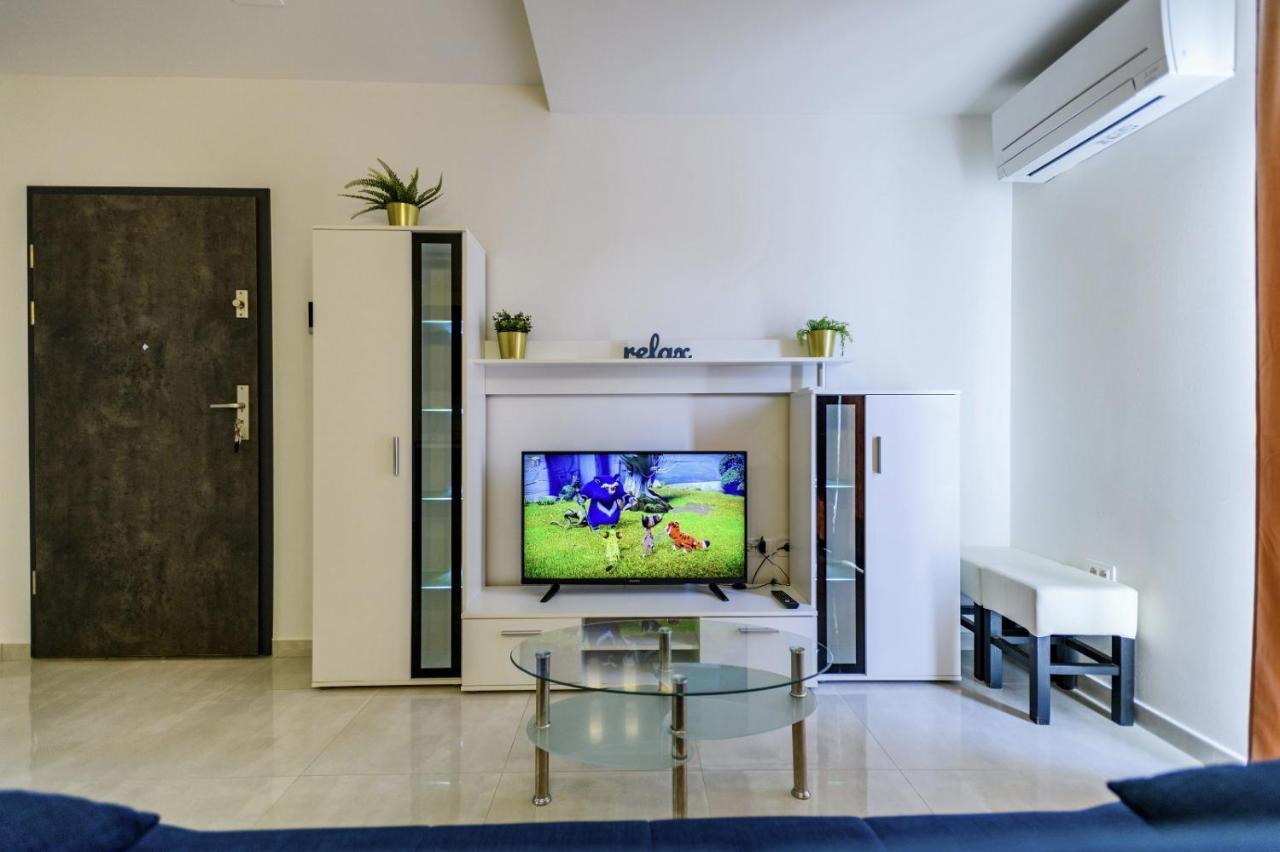 Holiday Apartment Zadar - With Summer Balcony And Parking ภายนอก รูปภาพ