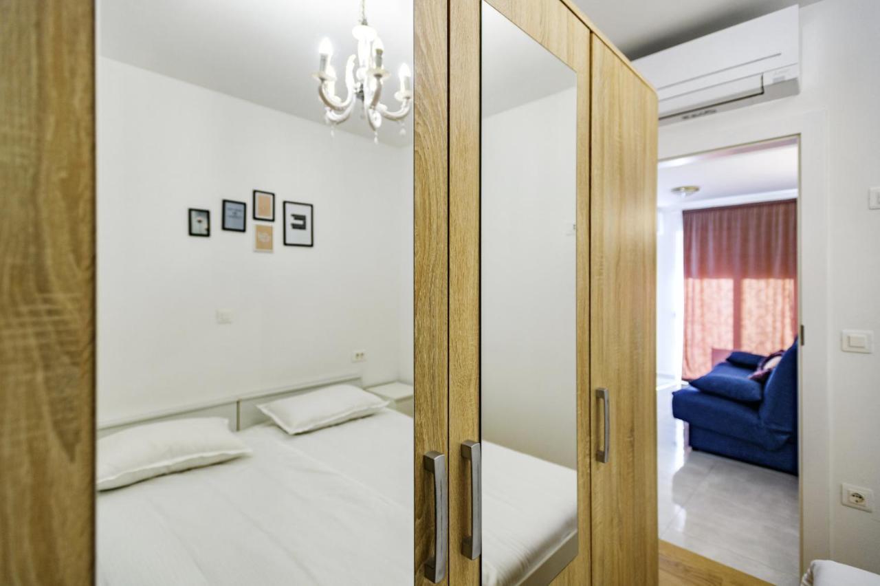 Holiday Apartment Zadar - With Summer Balcony And Parking ภายนอก รูปภาพ