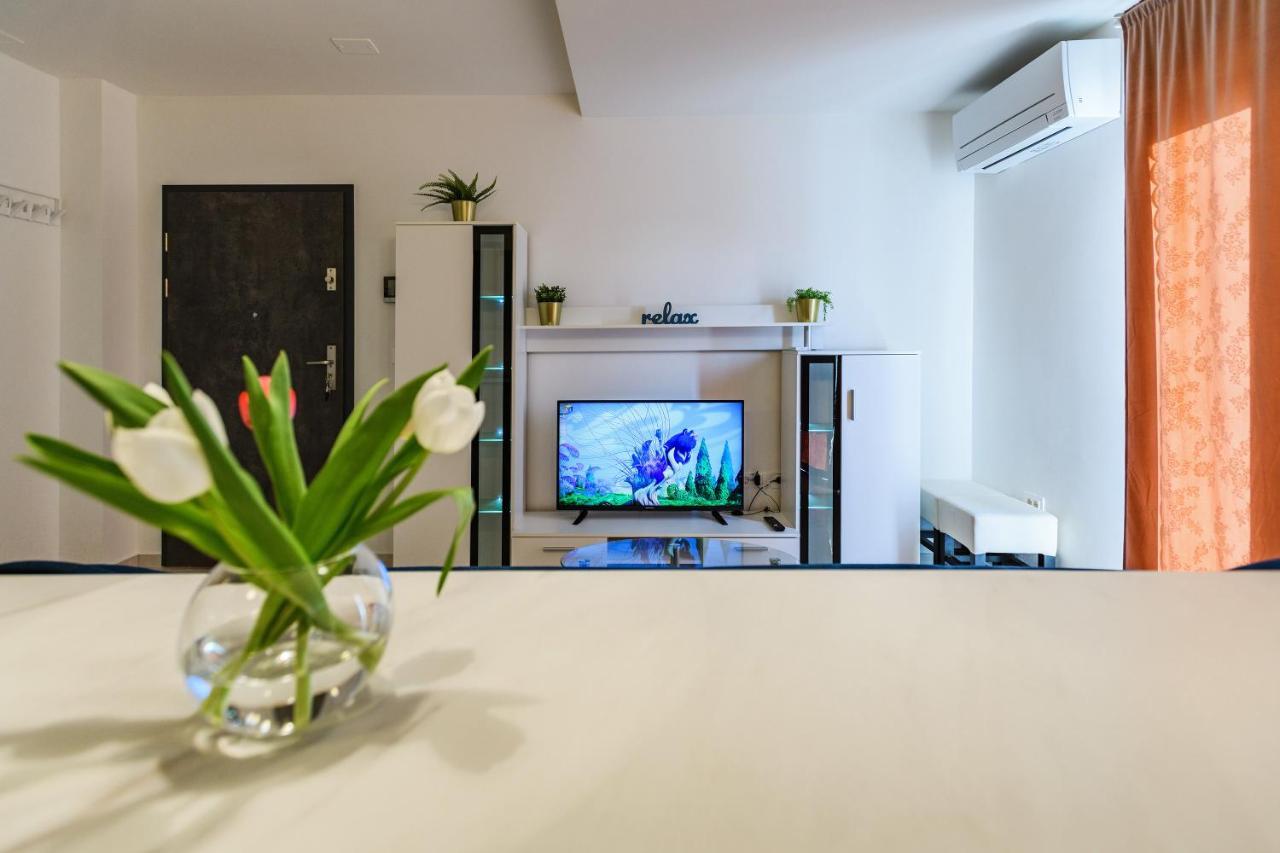 Holiday Apartment Zadar - With Summer Balcony And Parking ภายนอก รูปภาพ